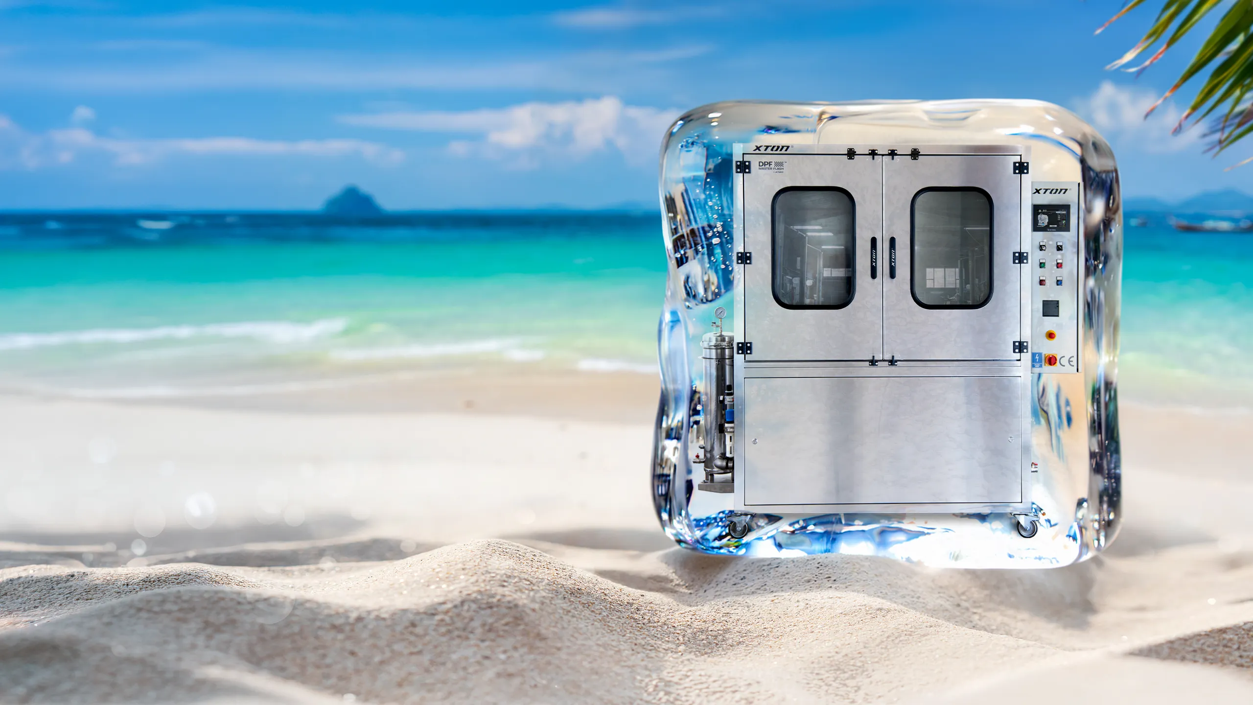 XTON-DPF-Regenerationsmaschine, eingefroren in einem Eisblock am Strand